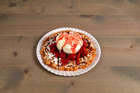 Funnel_Cake_With_topping